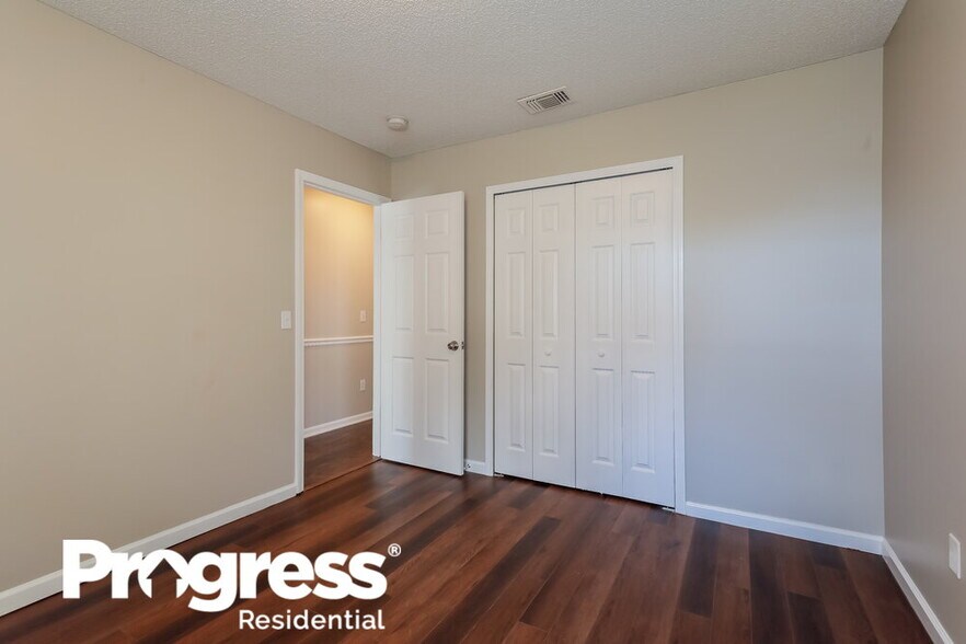 Building Photo - 4423 Huntington Forest Blvd