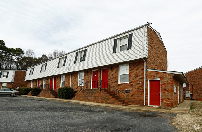 Building Photo - Windsong Apartments