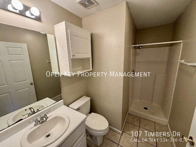 Building Photo - 107 Timbers Dr