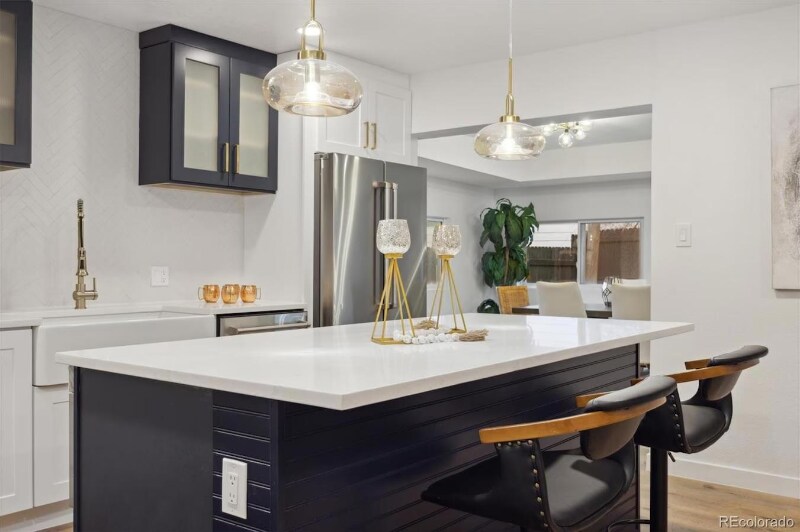 Building Photo - 6050 E Alameda Ave