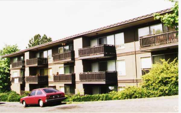 Building Photo - Owyhee (The Link)