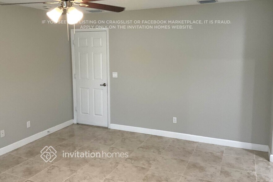 Building Photo - 519 Fort Pierce St SW