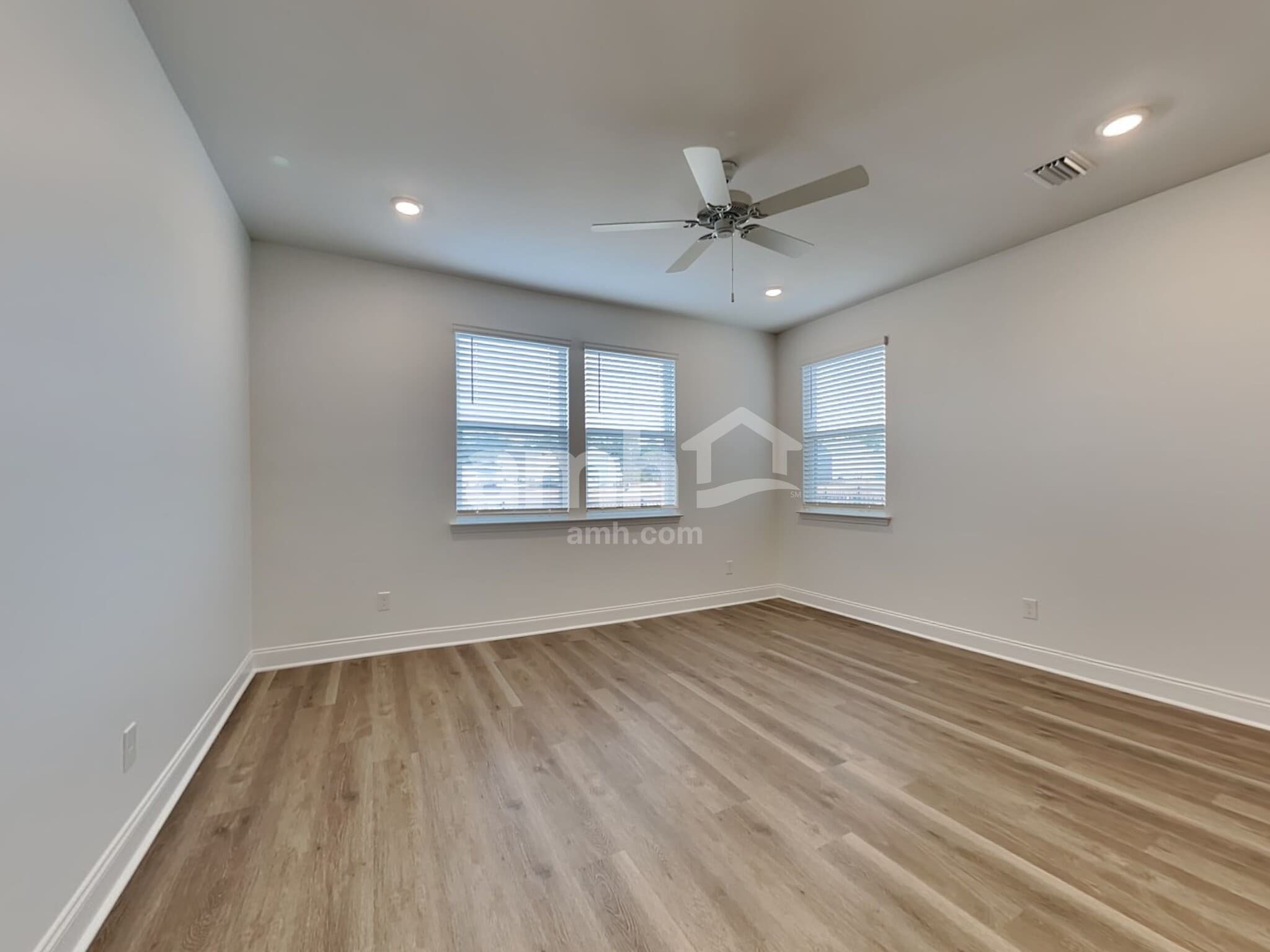 Building Photo - 147 Bee Tree Blvd