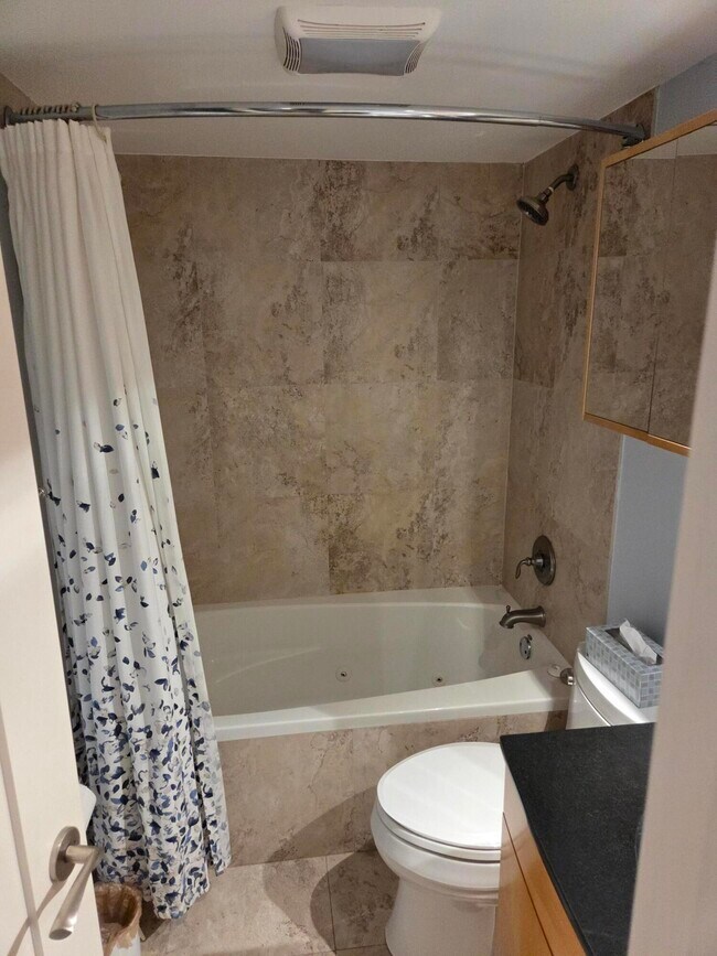 Building Photo - 1831 Sabal Palm Dr