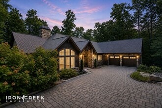 Building Photo - 2 Cherokee Orchard Ct