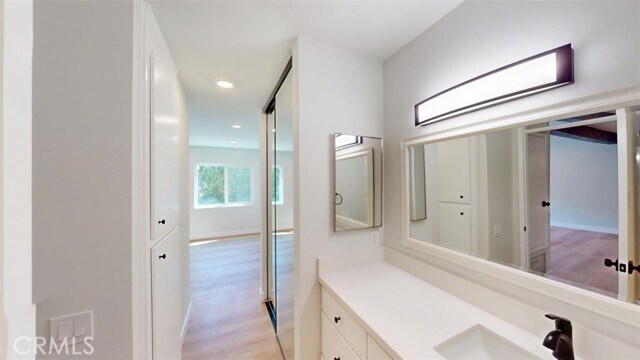 Building Photo - 5460 White Oak Ave