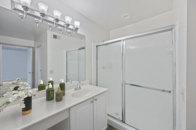Floorplan - Indian Creek Apartments and Townhomes