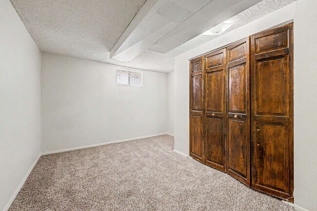 Building Photo - 2519 Danbury Dr