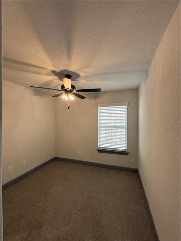 Building Photo - 3202 SW Lovely Ln