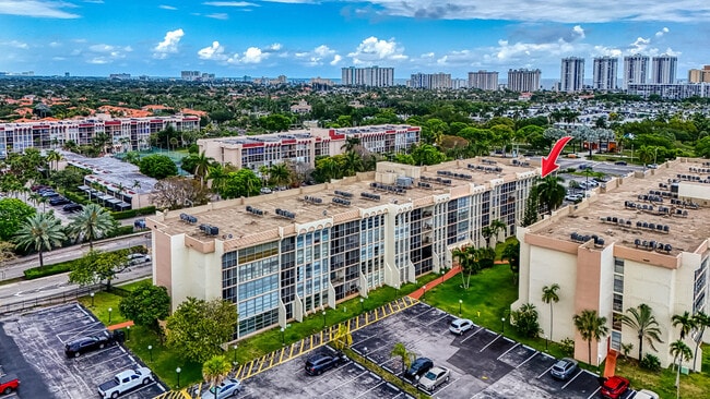 Building Photo - 2000 Atlantic Shores Blvd