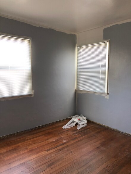 Building Photo - 5975 W 86th Pl