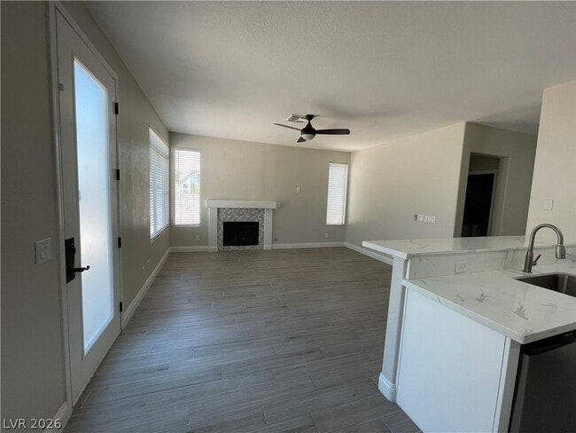 Building Photo - 7832 Blue Eagle Way