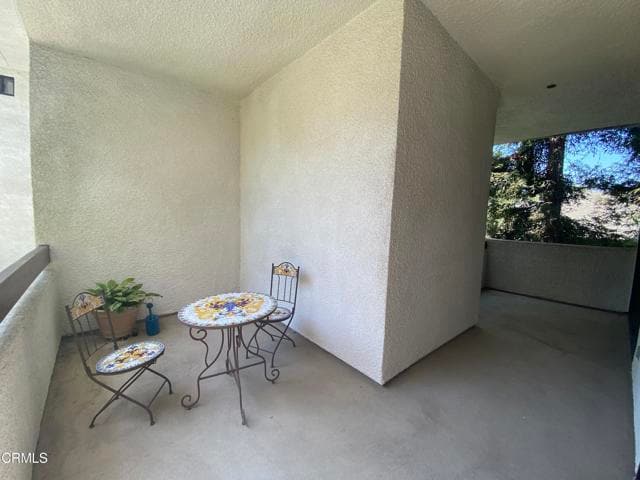 Building Photo - 500 E Del Mar Blvd