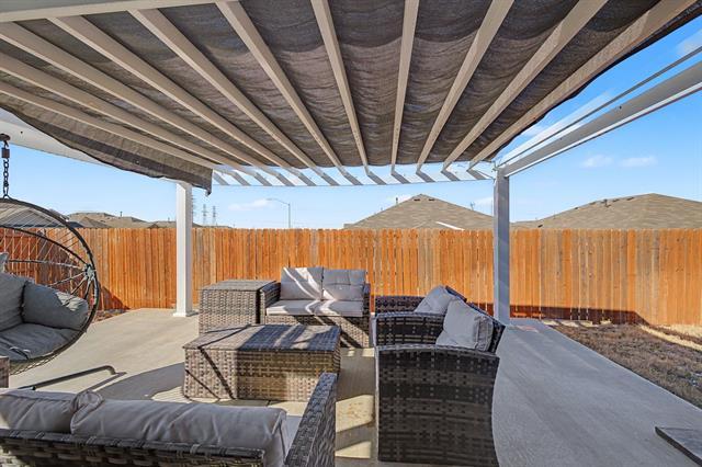 Building Photo - 8913 Oil Barron Ave