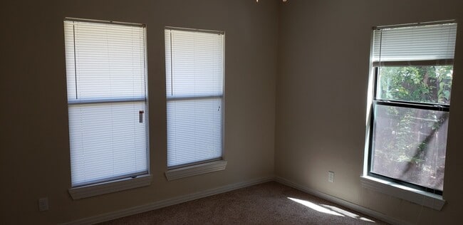 Building Photo - Affordable 3 bedroom home COMING SOON!