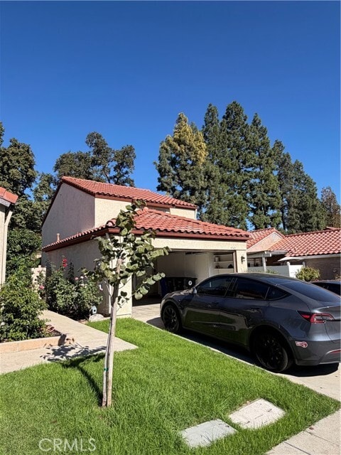 Building Photo - 9742 Willow Wood Dr