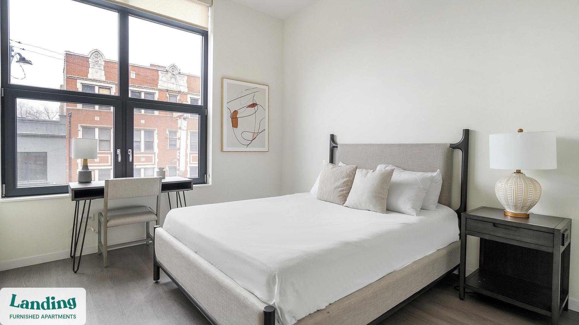 Building Photo - 2480-2522-2522 N Milwaukee Ave