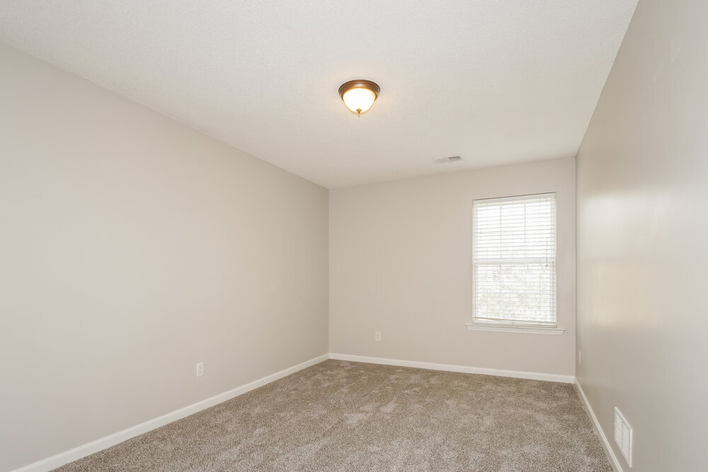 Building Photo - 7957 Gardendale Dr