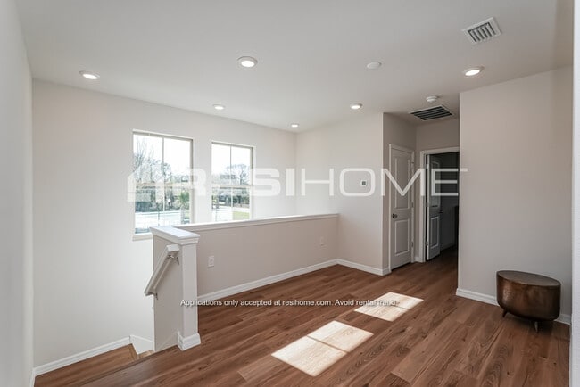 Building Photo - 6592 Halo Bend Ct