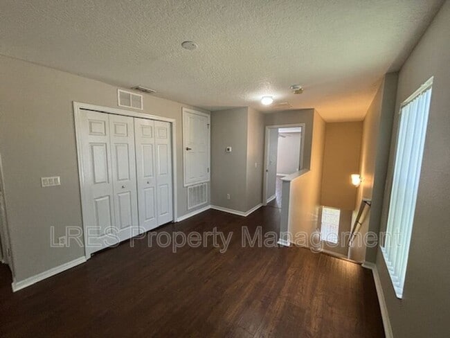 Building Photo - 4331 Aristocrat Point