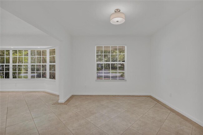 Building Photo - 8261 SW 165th Terrace