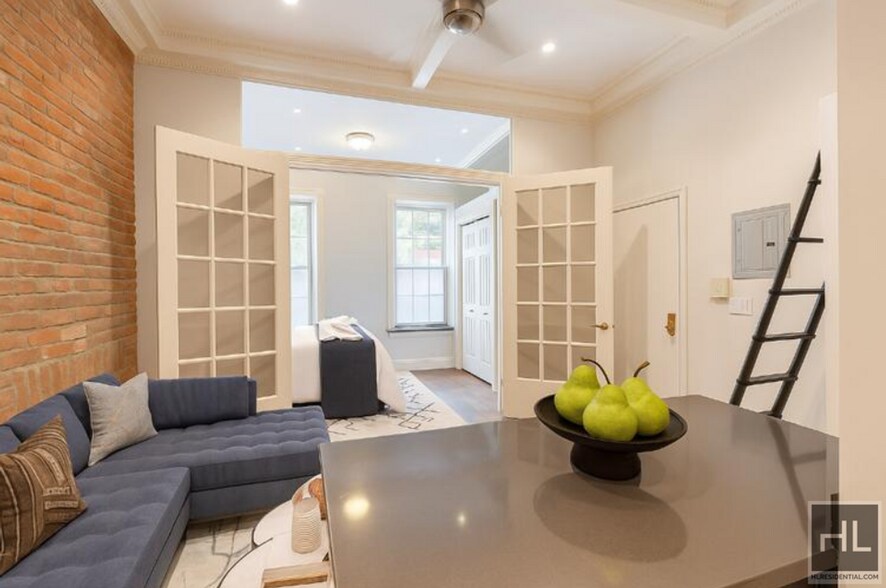 Building Photo - West 21st Street