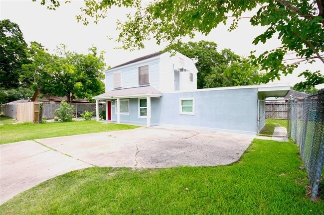 Building Photo - 5709 Craig St