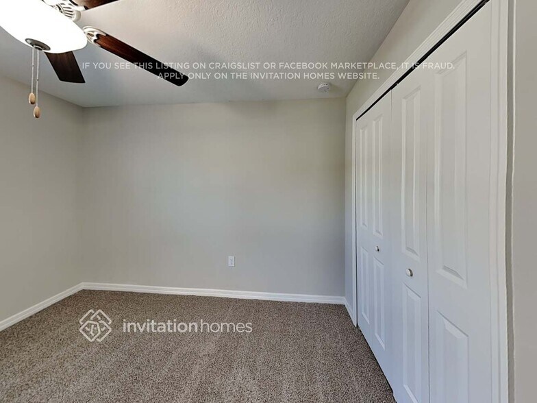 Building Photo - 8604 37th Ter E