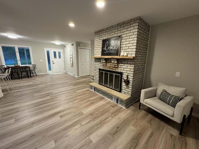 Building Photo - N6645 Fawn Cir