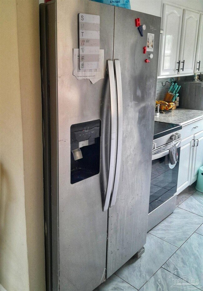 Building Photo - 1018 N F St