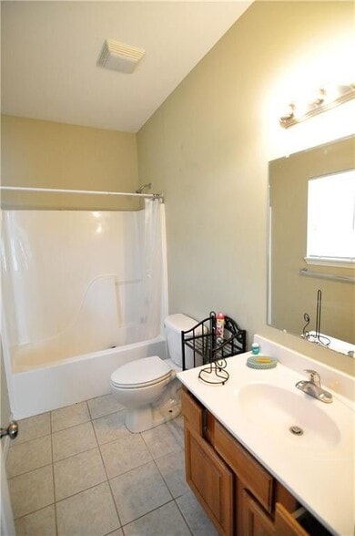 Building Photo - 54 Lee Road 2149