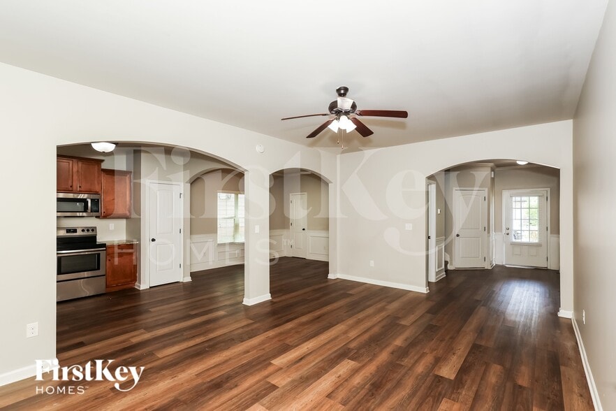 Building Photo - 5458 Union Hill Ct