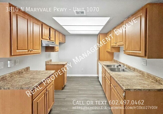 Building Photo - 3810 N Maryvale Pkwy
