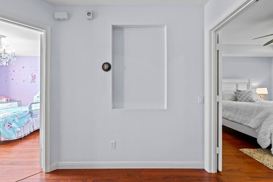 Building Photo - 7221 Briella Dr