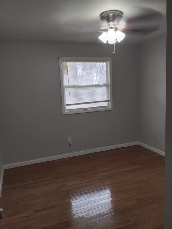 Building Photo - 7454 Blanding Dr