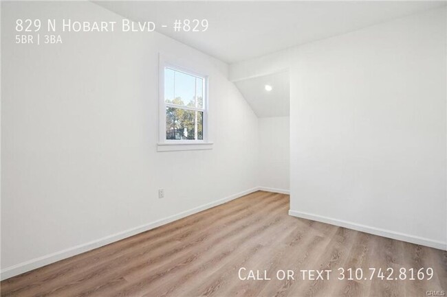 Building Photo - Luxe Living at 825 N. Hobart Blvd. – Where...