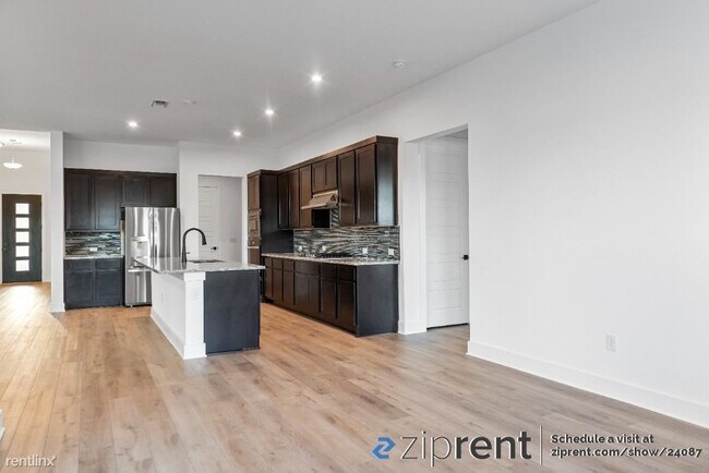 Building Photo - 3 br, 2.5 bath House - 616 Hallwood Dr, Li...