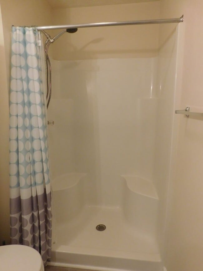 Building Photo - 225 Tobiano Dr