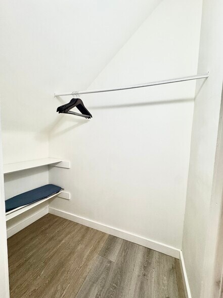 Building Photo - 1110 N Sweetzer Ave