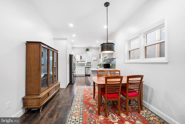 Building Photo - 1236 Snyder Ave