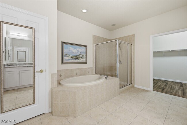 Building Photo - 14951 Reflection Key Cir