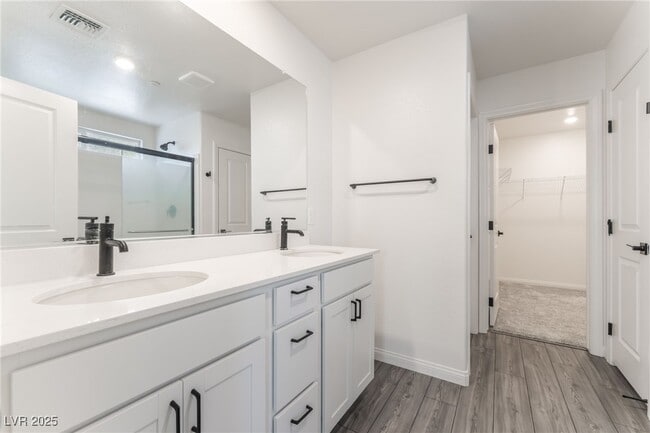 Building Photo - 2526 Amedeo Ln