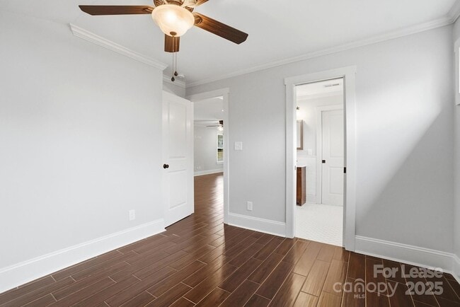 Building Photo - 2830 Hilliard Dr