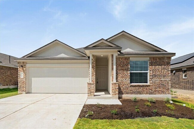 Primary Photo - 325 Escondido Cir