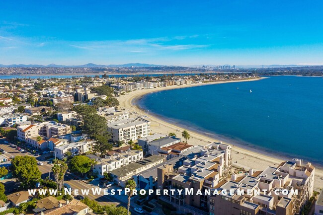 Building Photo - Renovated Pacific Beach 1 Bedroom at Pacif...