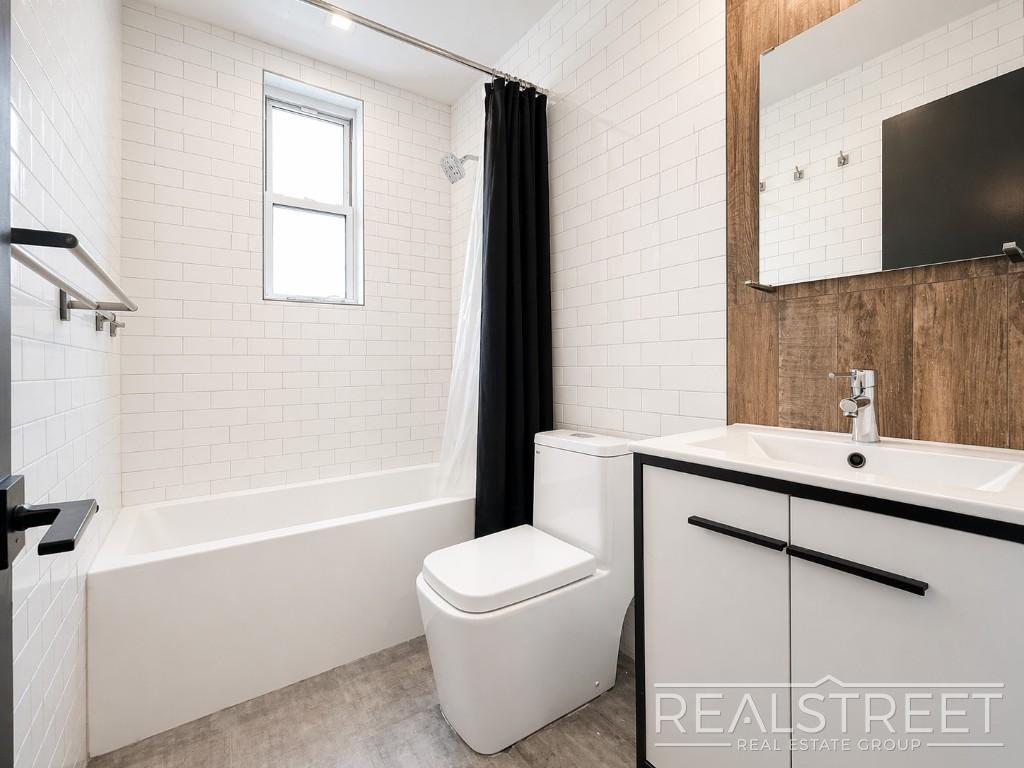 Building Photo - 1322 Prospect Pl