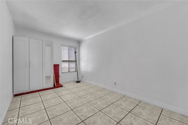 Building Photo - 5958 Quiroz Dr