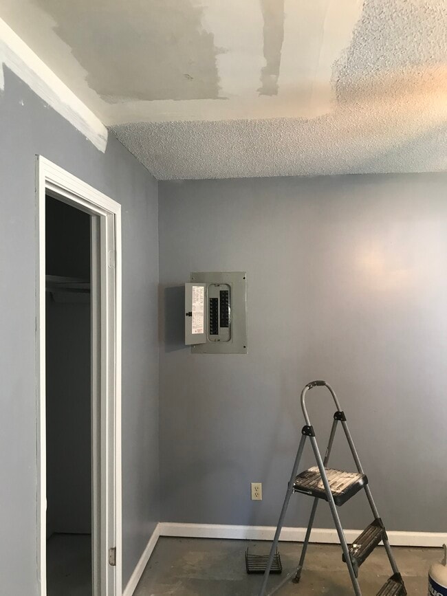 Building Photo - 103 Hines Blvd