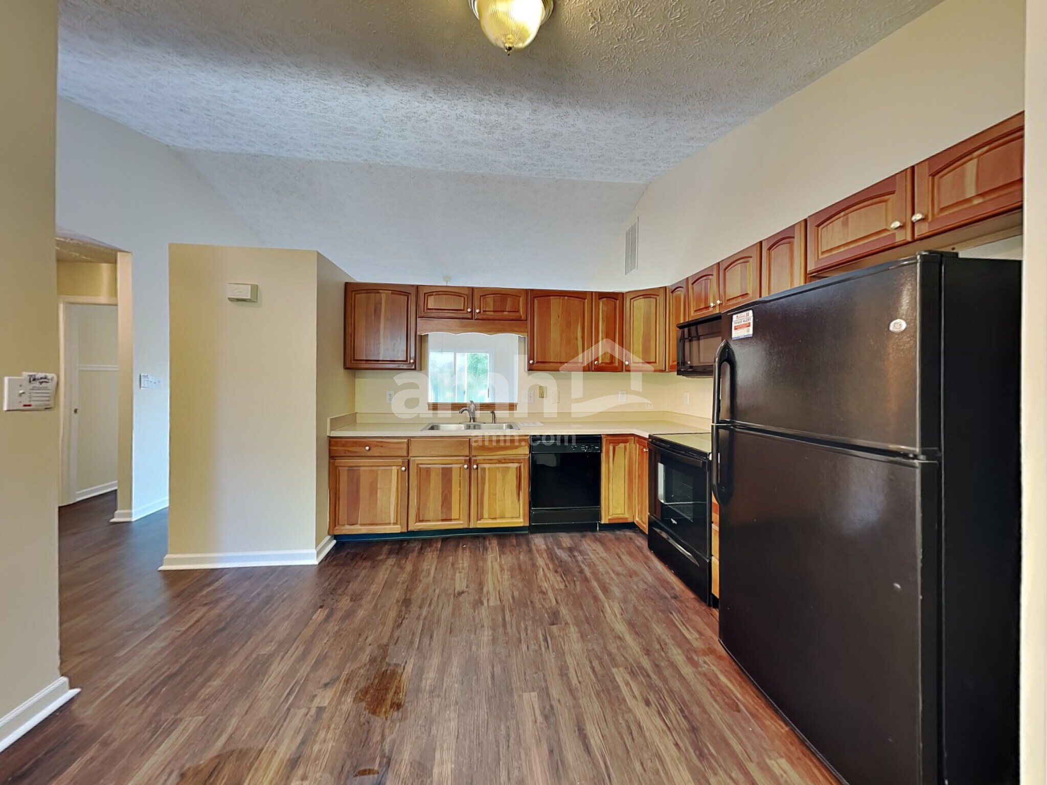 Building Photo - 13227 Summerwood Ln