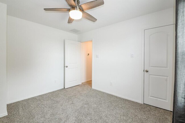 Building Photo - 12324 Carib Crossing Ln